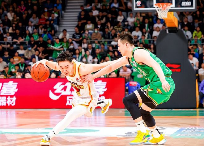 爱游戏网页版-深圳男篮对阵辽宁队，争夺季后赛资格的简单介绍