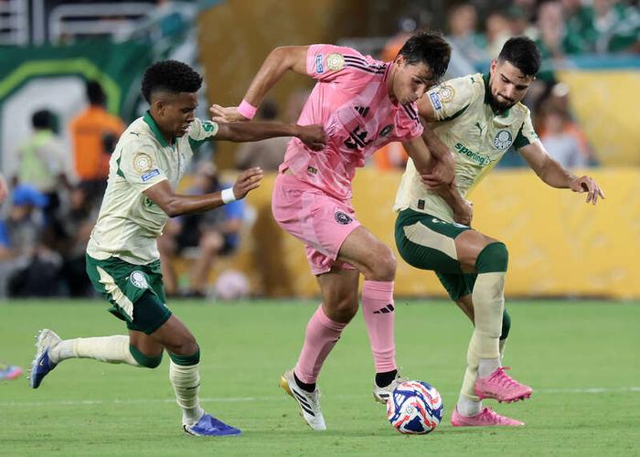 爱游戏网页版登录入口-关于帕尔梅拉斯备战世俱杯半决赛，卡尔蒂斯状态成关键的信息