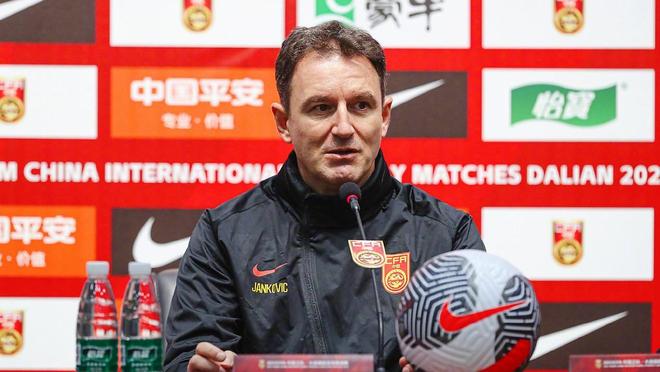 爱游戏活动-包含泰国球队士气高涨,期待胜利的词条