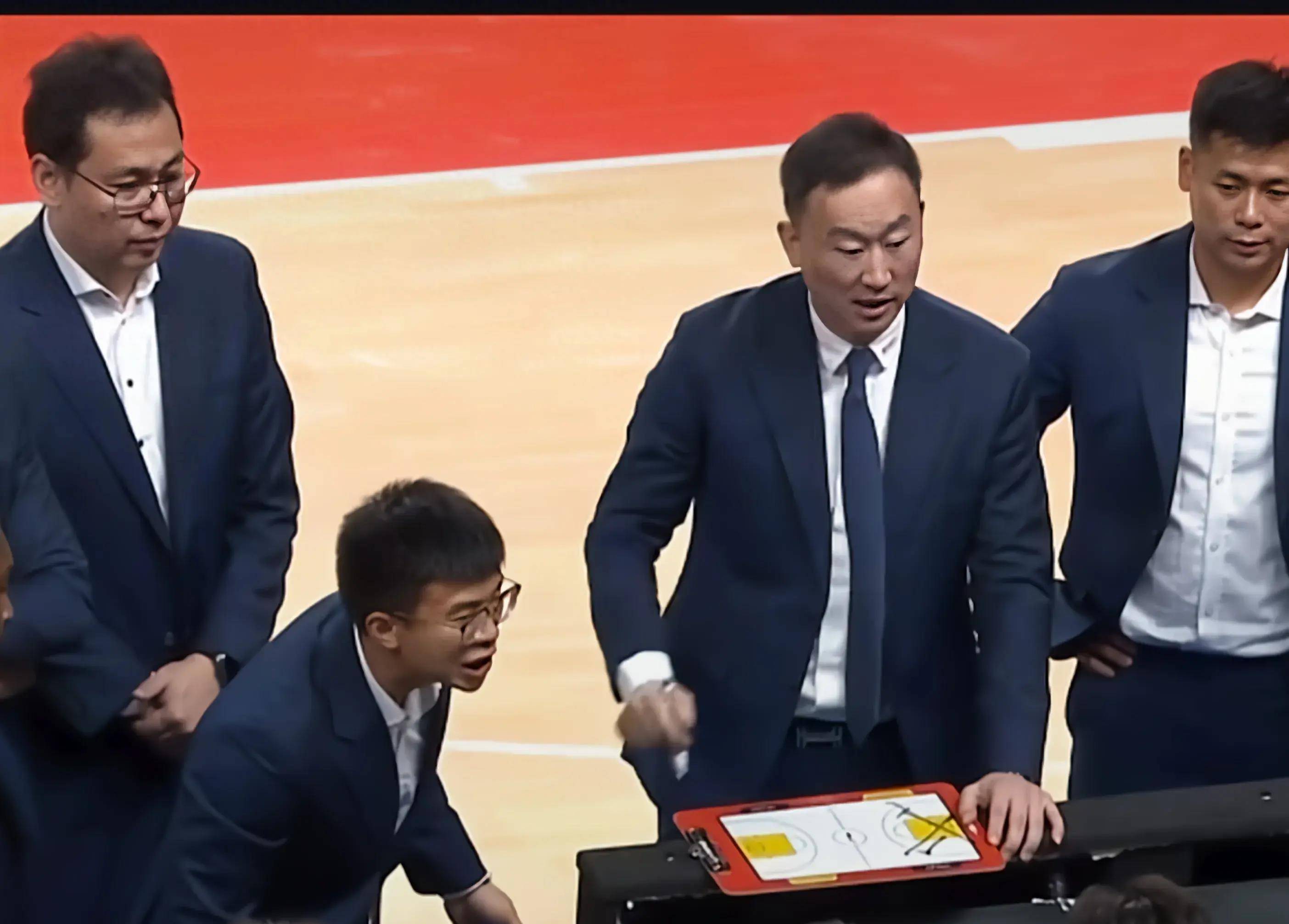 爱游戏网站入口-包含浙江稠州主场击败强敌，实现连胜的词条