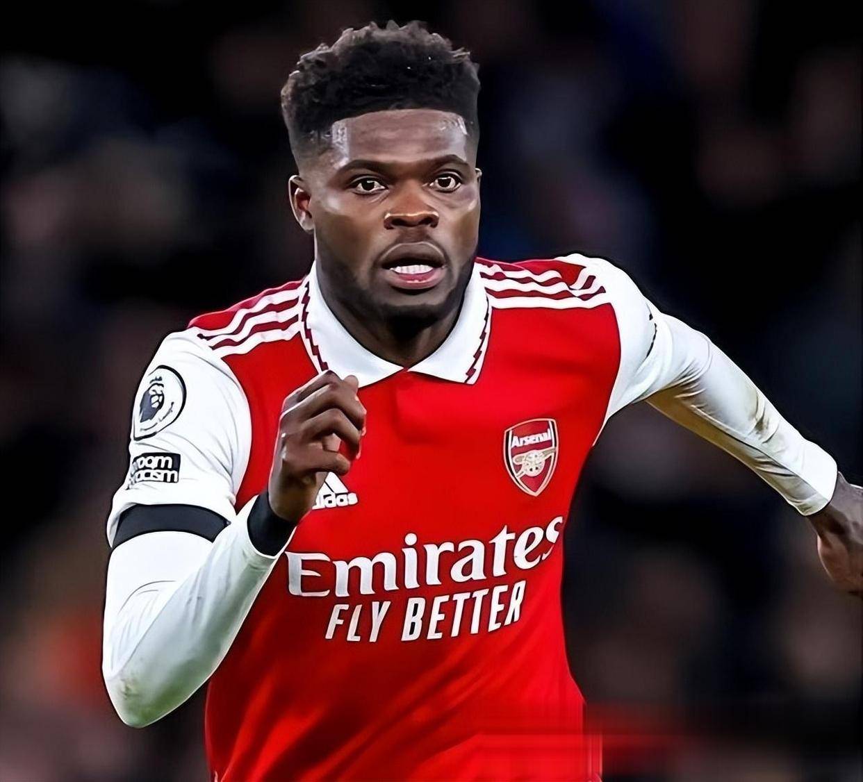 爱游戏官网入口-阿森纳客场遭遇败绩，球队需警惕！