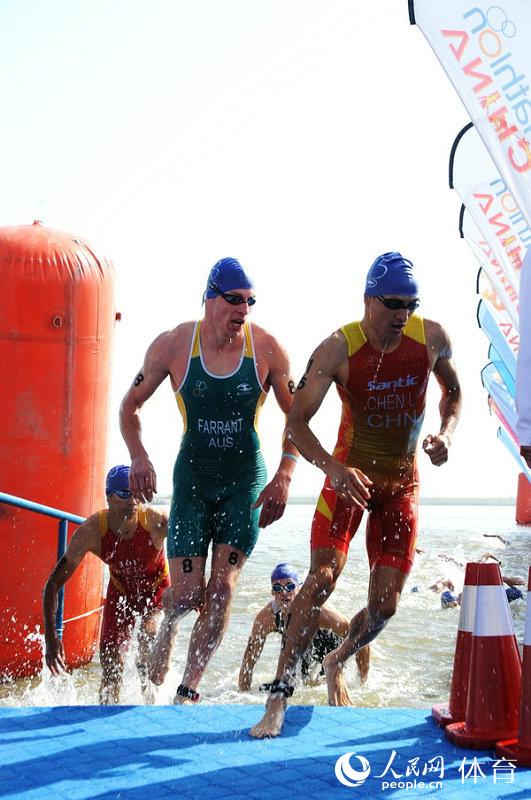 爱游戏电竞-关于铁人三项比赛男子决赛中,新西兰选手坚持到底夺冠!的信息