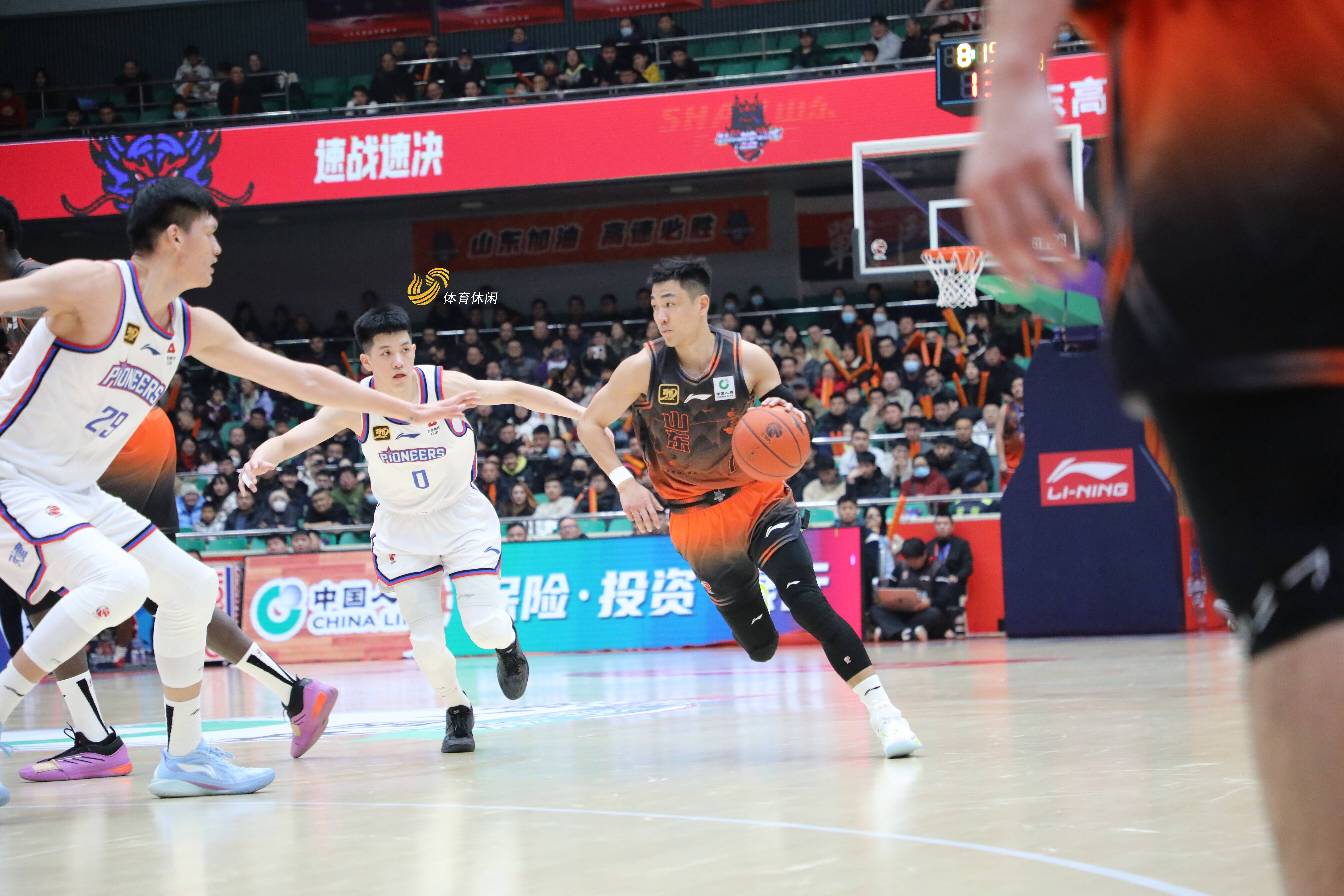 爱游戏竞技-福建男篮队员实力凸显击败天津队