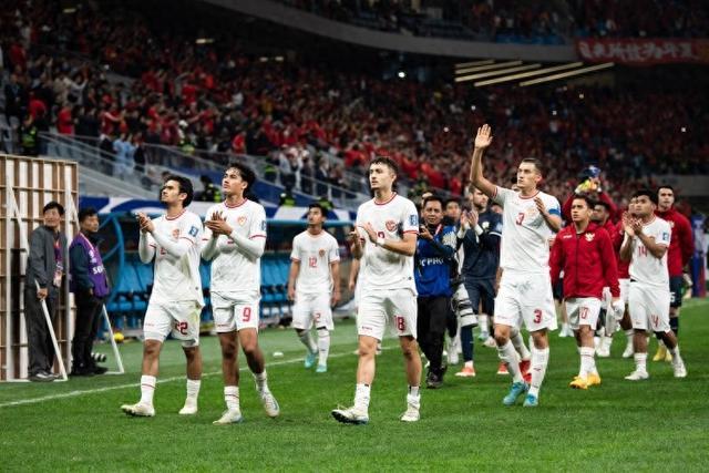 爱游戏培训-非球员因疑似伤病状态告别球场