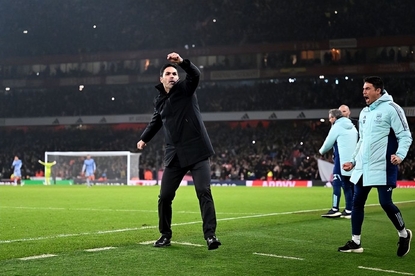 爱游戏网站-热刺主场惜败阿森纳,欧战资格受挑战