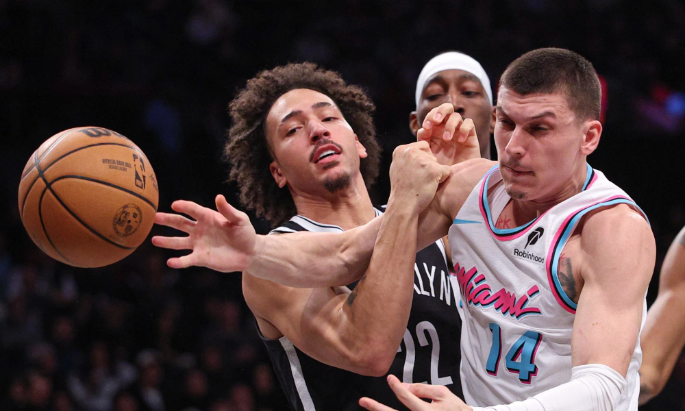 爱游戏网页版入口-马刺主场击败骑士,黄蜂负掘金