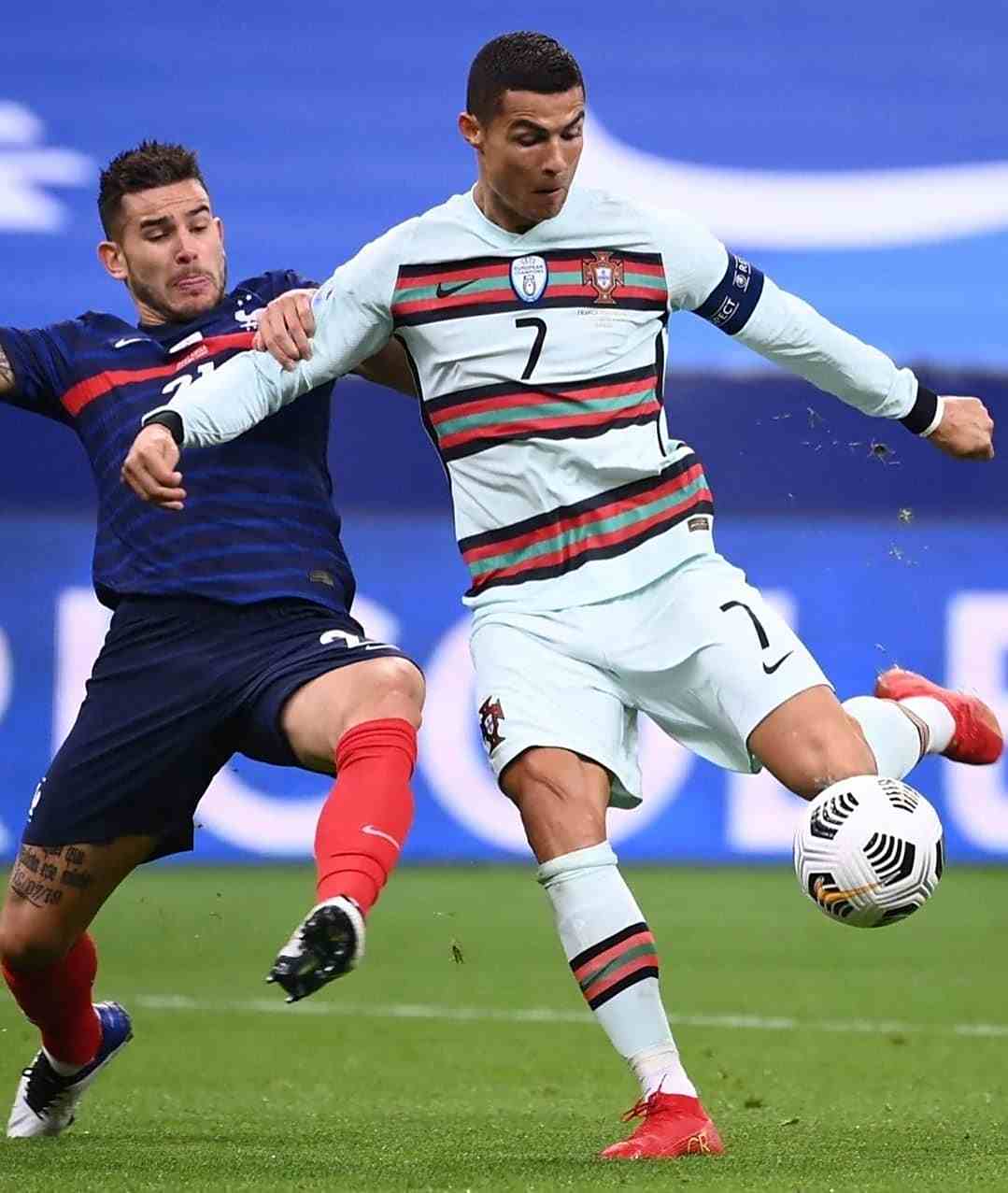 爱游戏官方入口-关于葡萄牙英格兰大战,双方互交白卷的信息