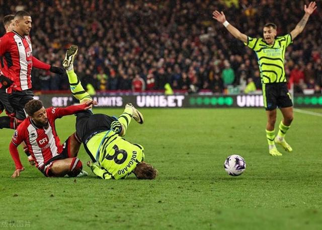 爱游戏网站-关于阿森纳遭遇失利,客场被逼和对手!的信息