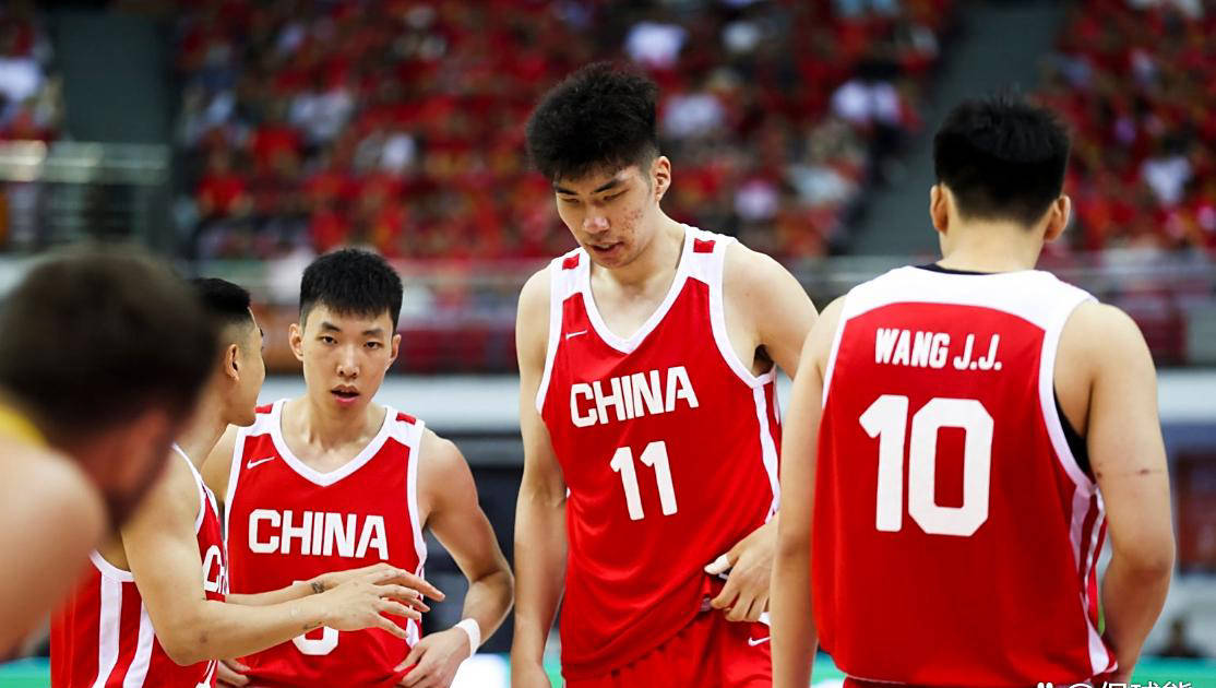 爱游戏电竞-包含江西男篮全队备战，迎接新的挑战的词条