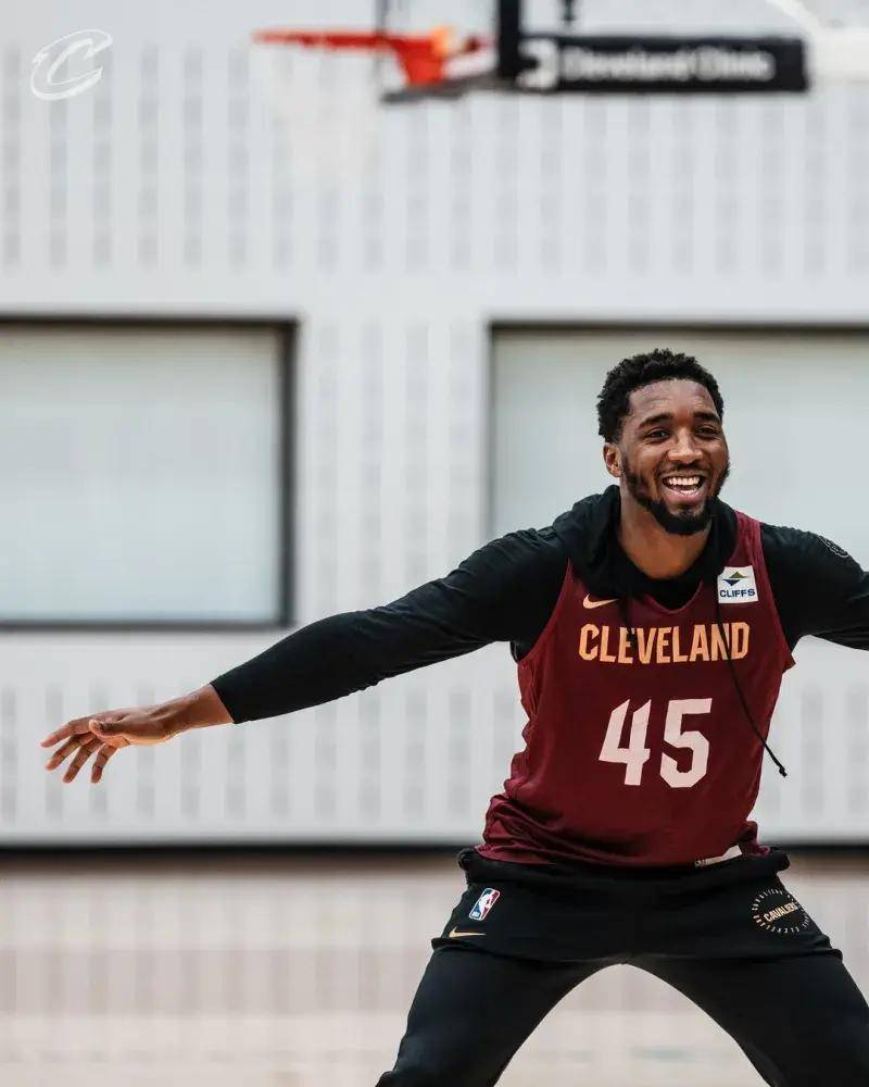 新赛季即将开始，球员们积极备战