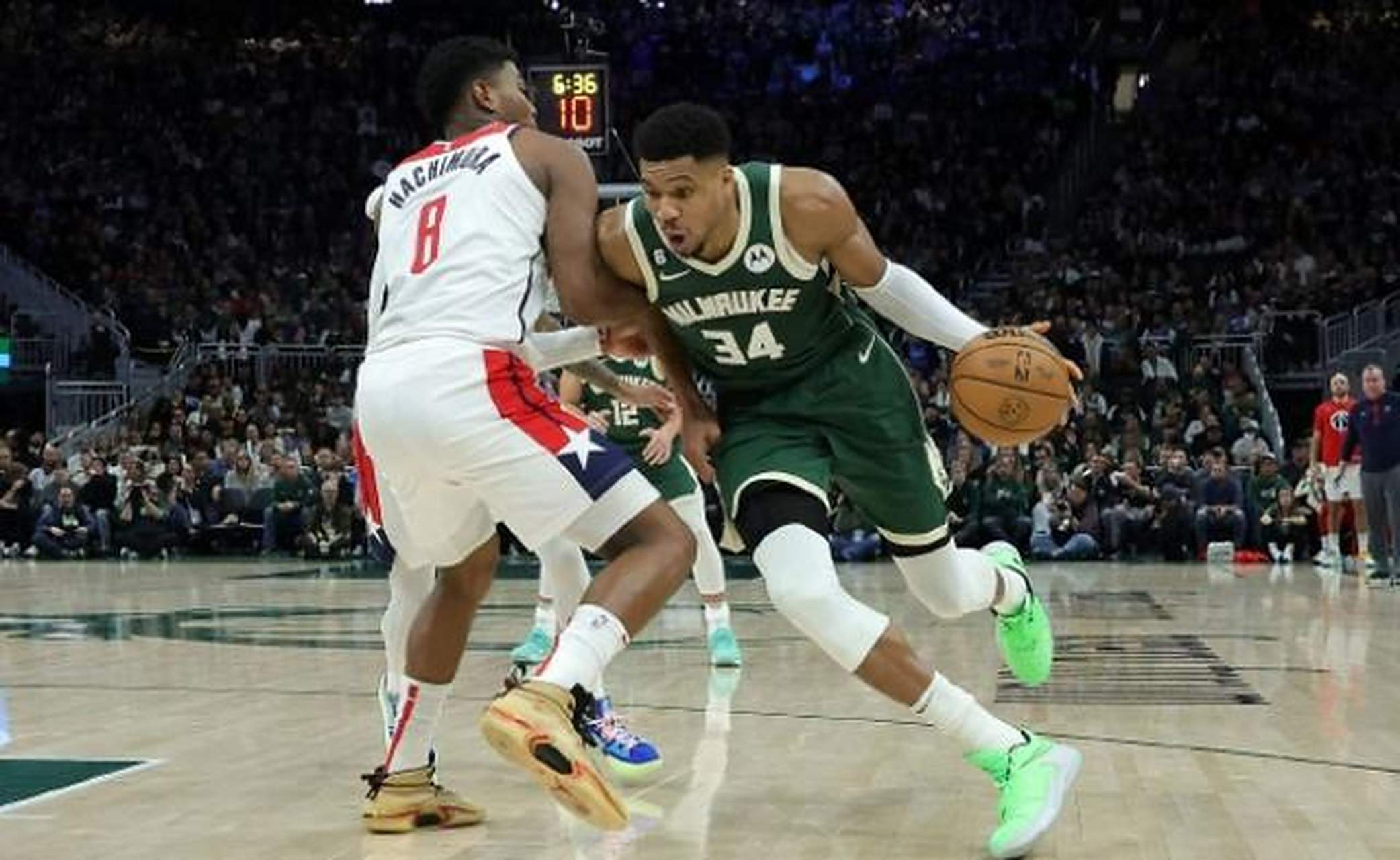 爱游戏注册-雄鹿客场连胜终结,负于奇才