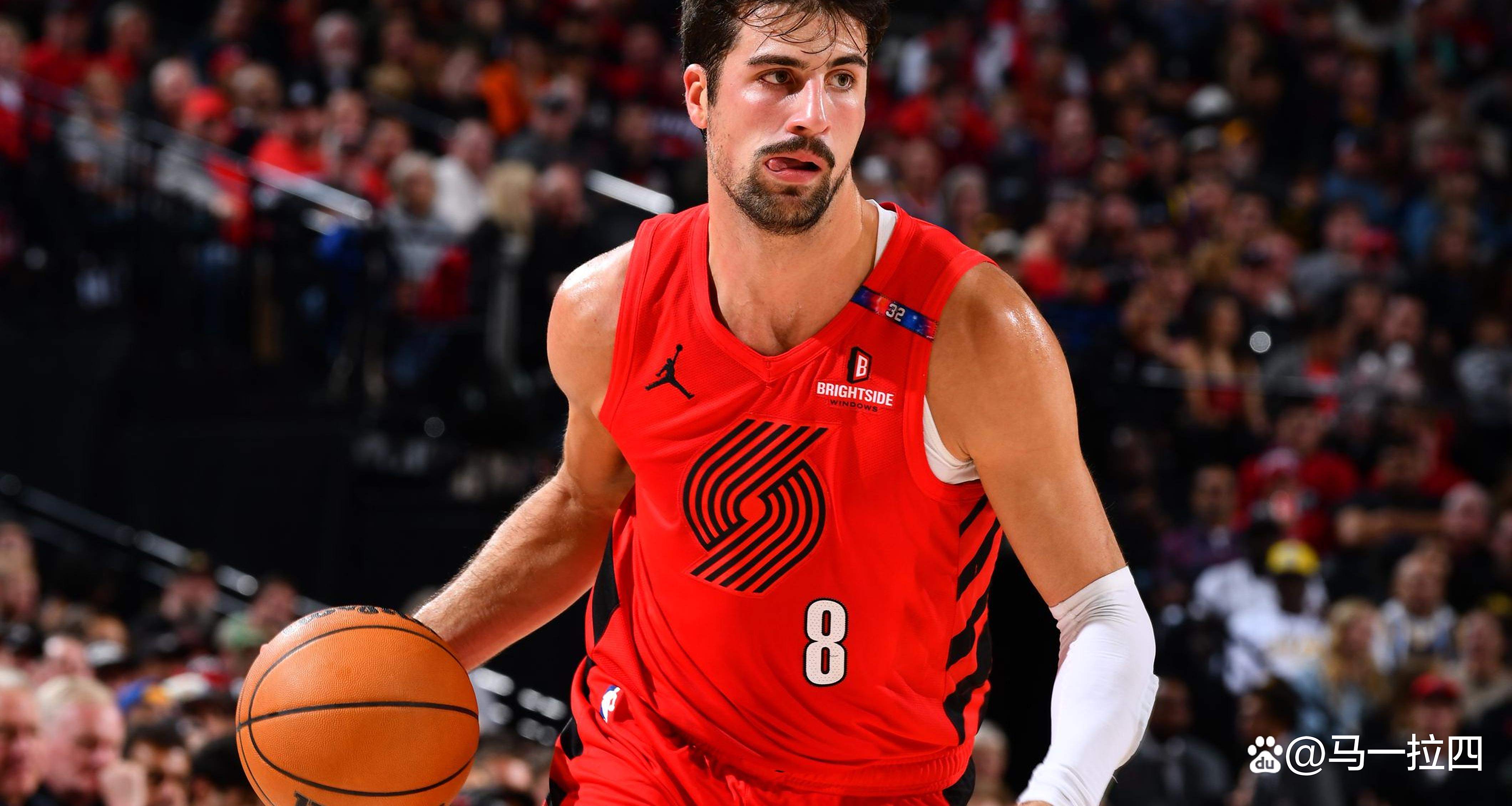 爱游戏官网登录网址-独行侠战胜猛龙，波尔津吉斯状态火热