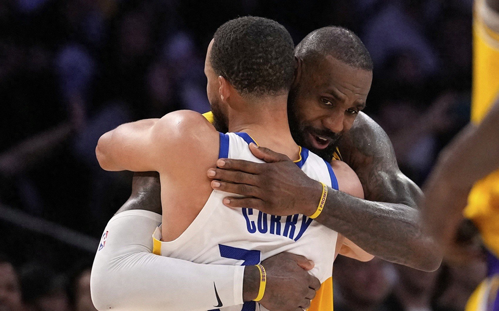 爱游戏网页版入口-包含勇士勇士与奈特因伤缺席的词条