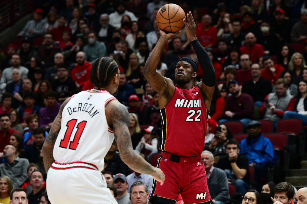 爱游戏下载-来自东区强队！热火淘汰公牛，实力无人能敌！的简单介绍