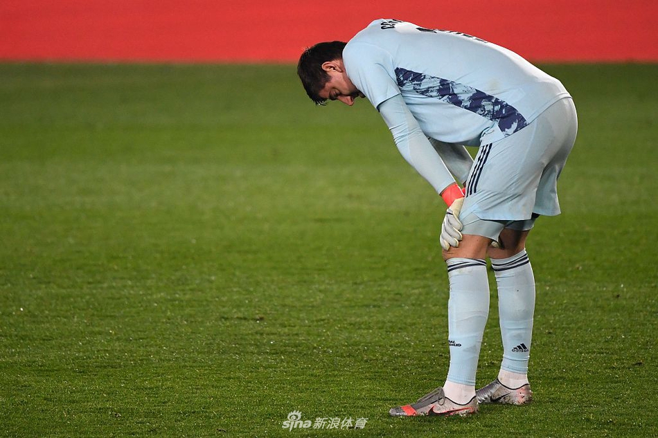 爱游戏娱乐-包含阿扎尔因伤报销本赛季西甲残局,需休息数周的词条