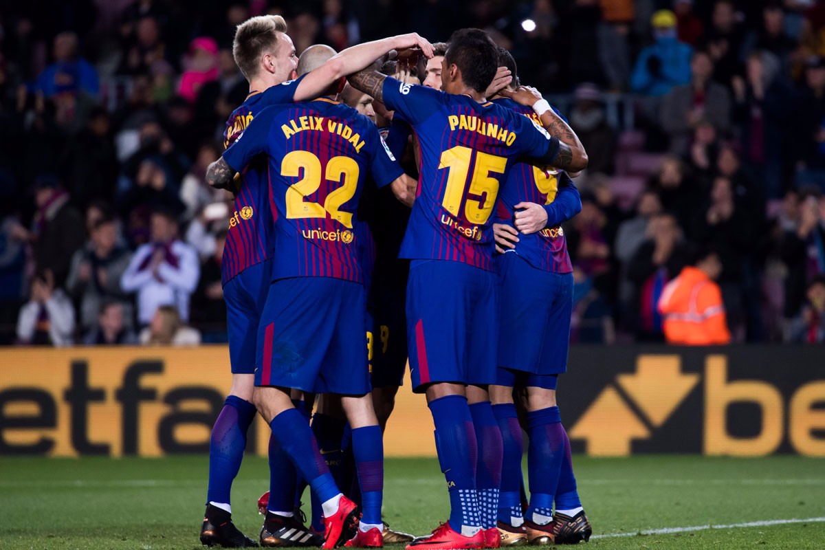 爱游戏官网入口-关于拉科鲁尼亚主场失利，或将调整阵容的信息